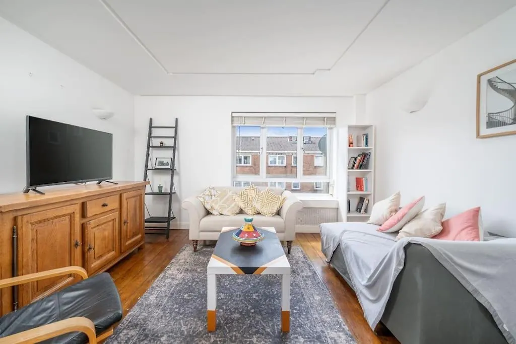 Apartment Bright Spacious 2 Bedroom Flat In Zone One London