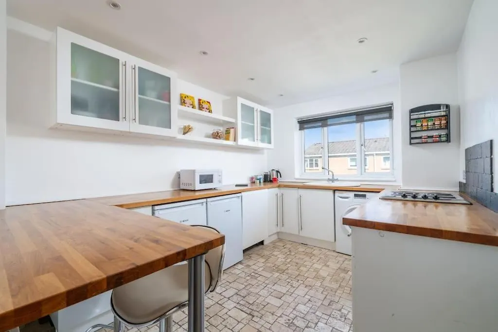 Apartment Bright Spacious 2 Bedroom Flat In Zone One London