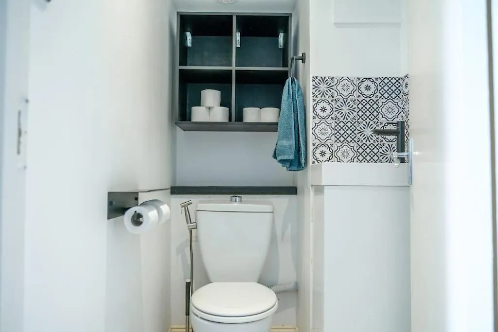 Bright Spacious 2 Bedroom Flat In Zone One London United Kingdom