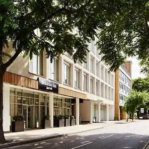 By Marriott Bridge London